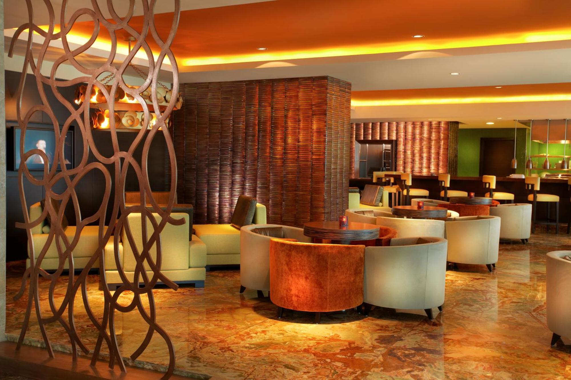 Megapolis Hotel Panama Restaurant billede The lobby